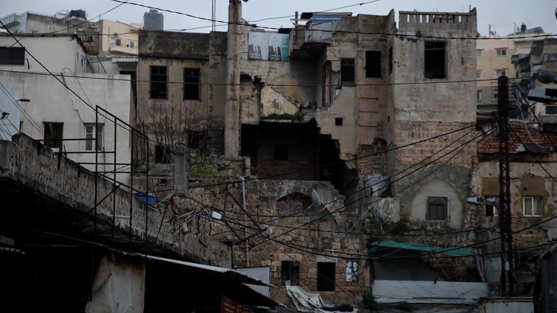 بعد كارثة طرابلس.. بيان من الحكومة