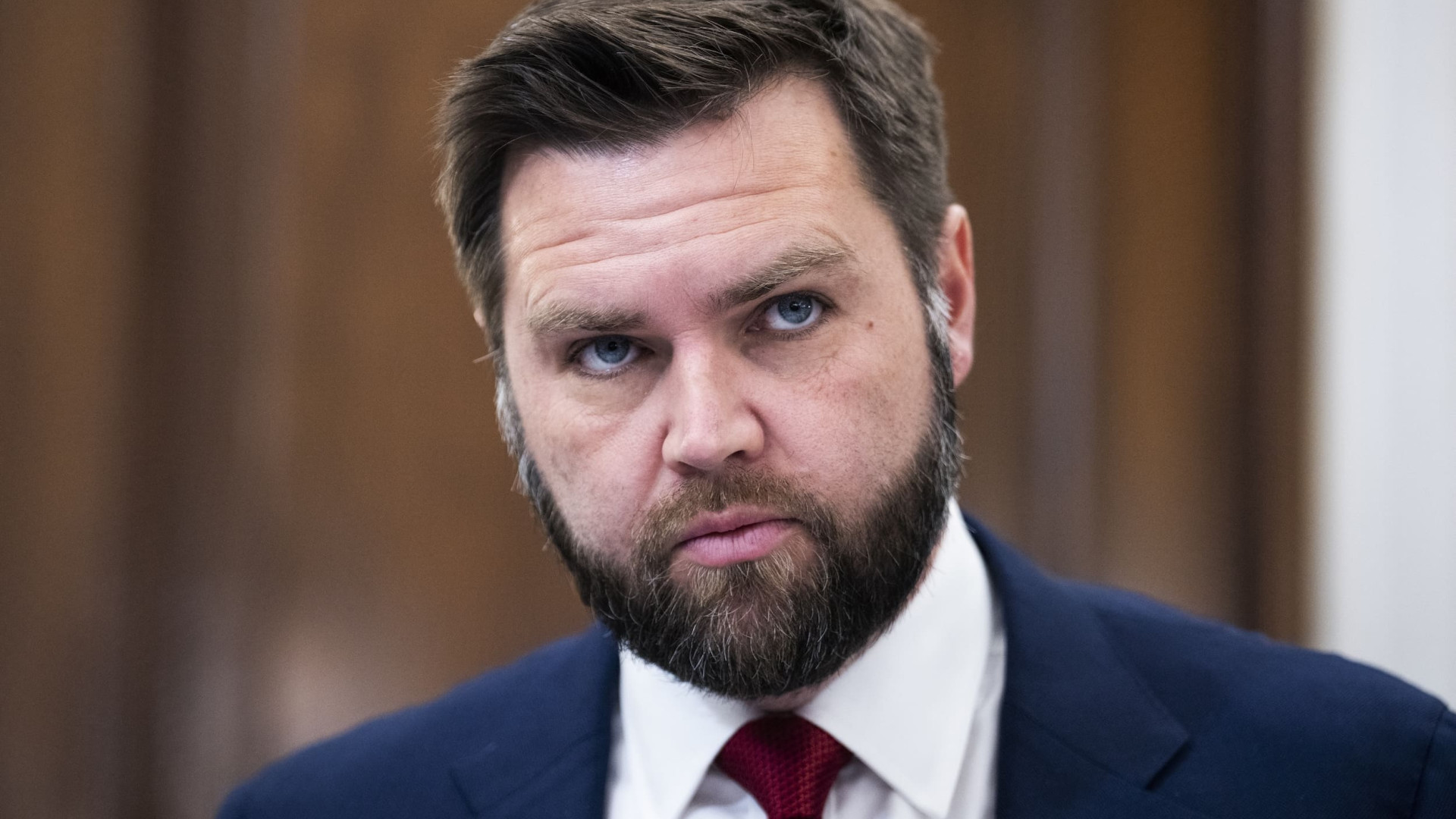 جاي دي فانس يحذّر أوروبا