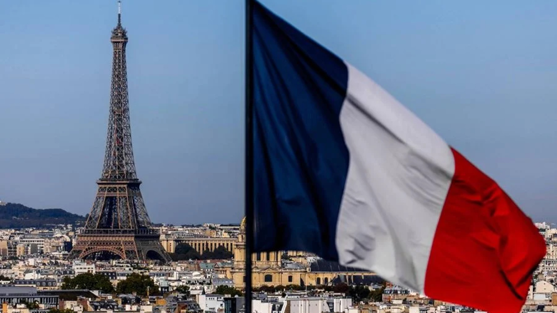 مبادرة فرنسية على الطاولة… هل تُخرج لبنان من الجحيم؟