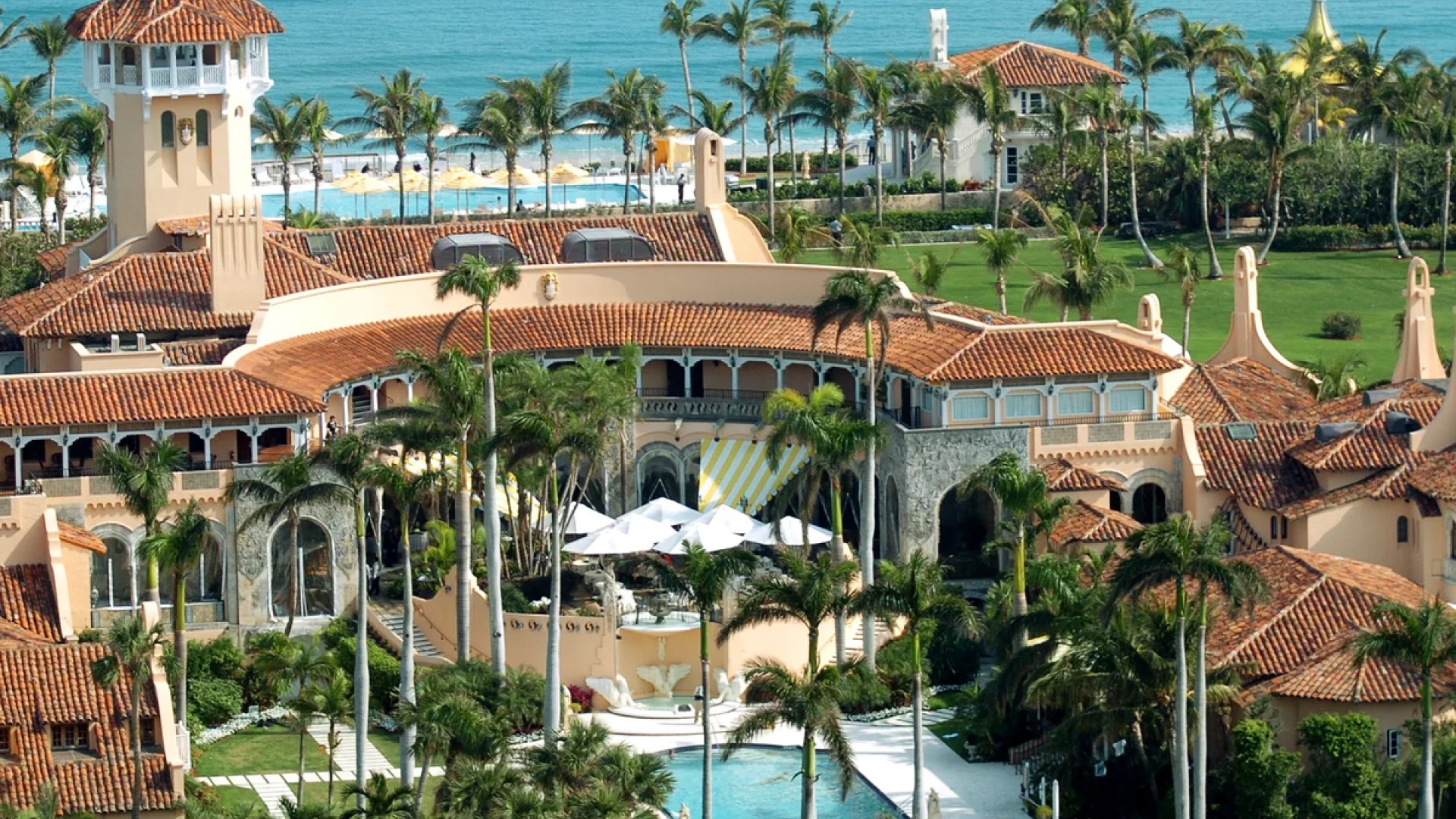 بلبلة في مقرّ ترامب.. ماذا حصل في فلوريدا؟