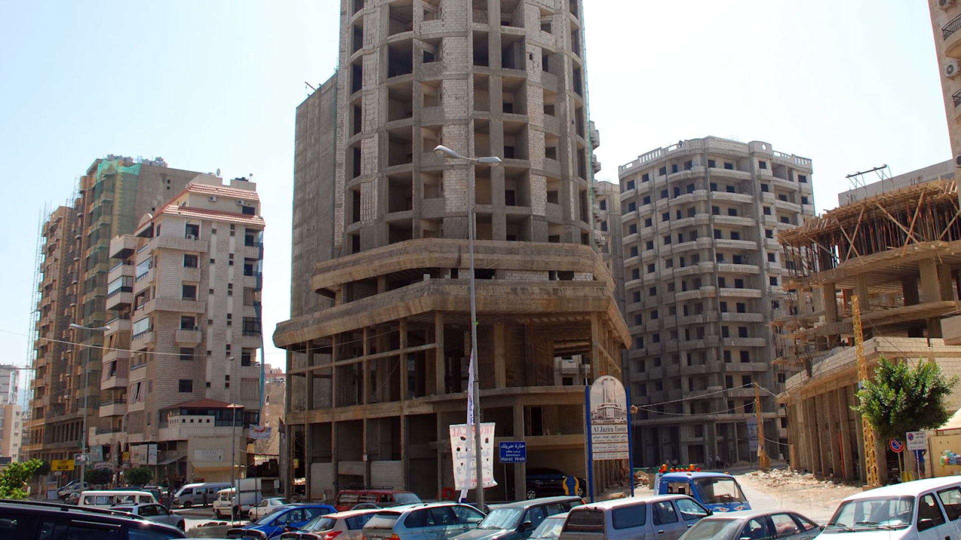 اسرائيل تحذر ممثلي ايران في لبنان  