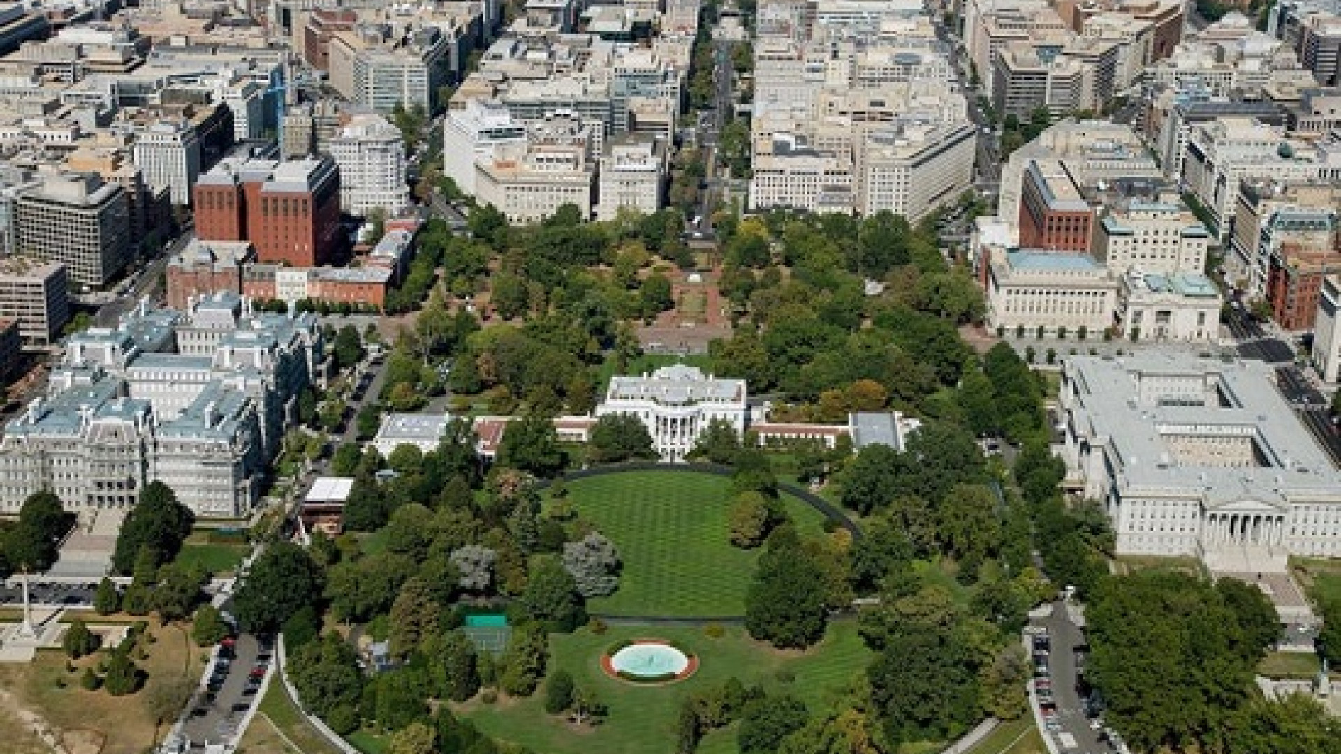 هل ترفع واشنطن الغطاءَ أم تمدُّ جسورَ الإنقاذ؟