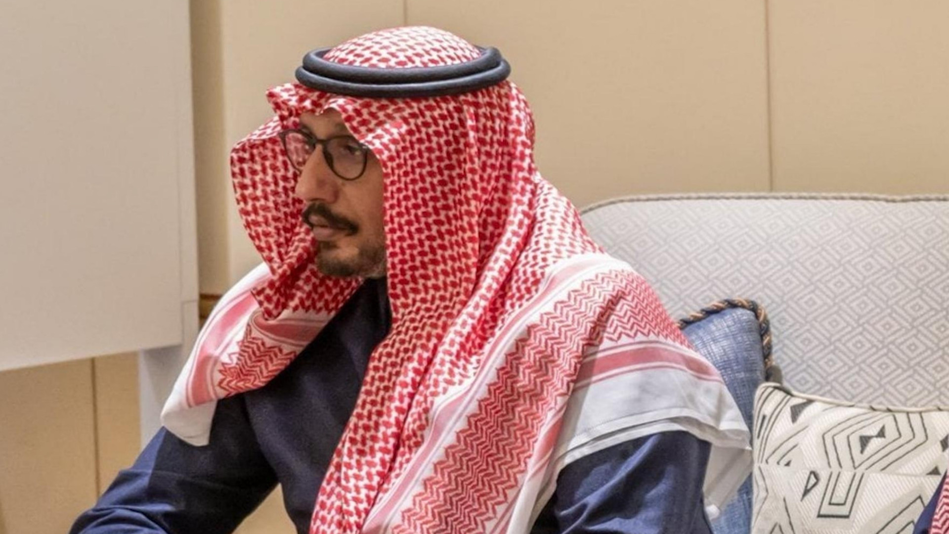 هل تحسم زيارة بن فرحان مصير الانتخابات؟ 