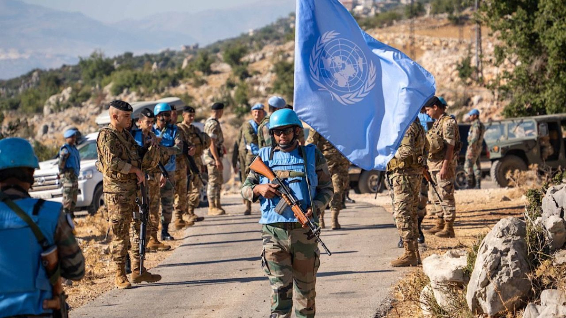 عون: استهداف اليونيفل كان متعمّدًا ويُشكّل خرقًا خطيرًا