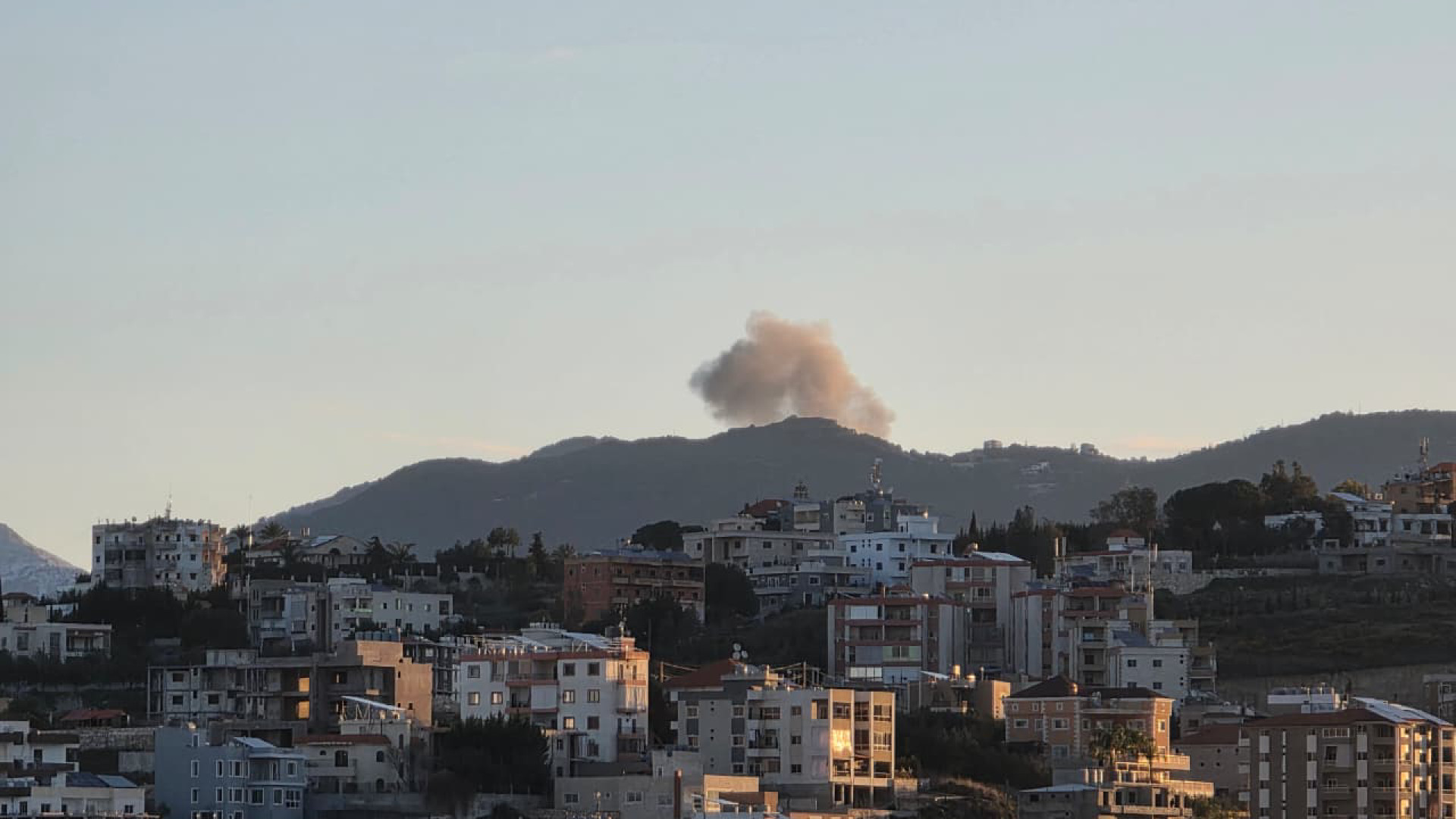 غارات اسرائيلية تستهدف مناطق عدة في الجنوب 