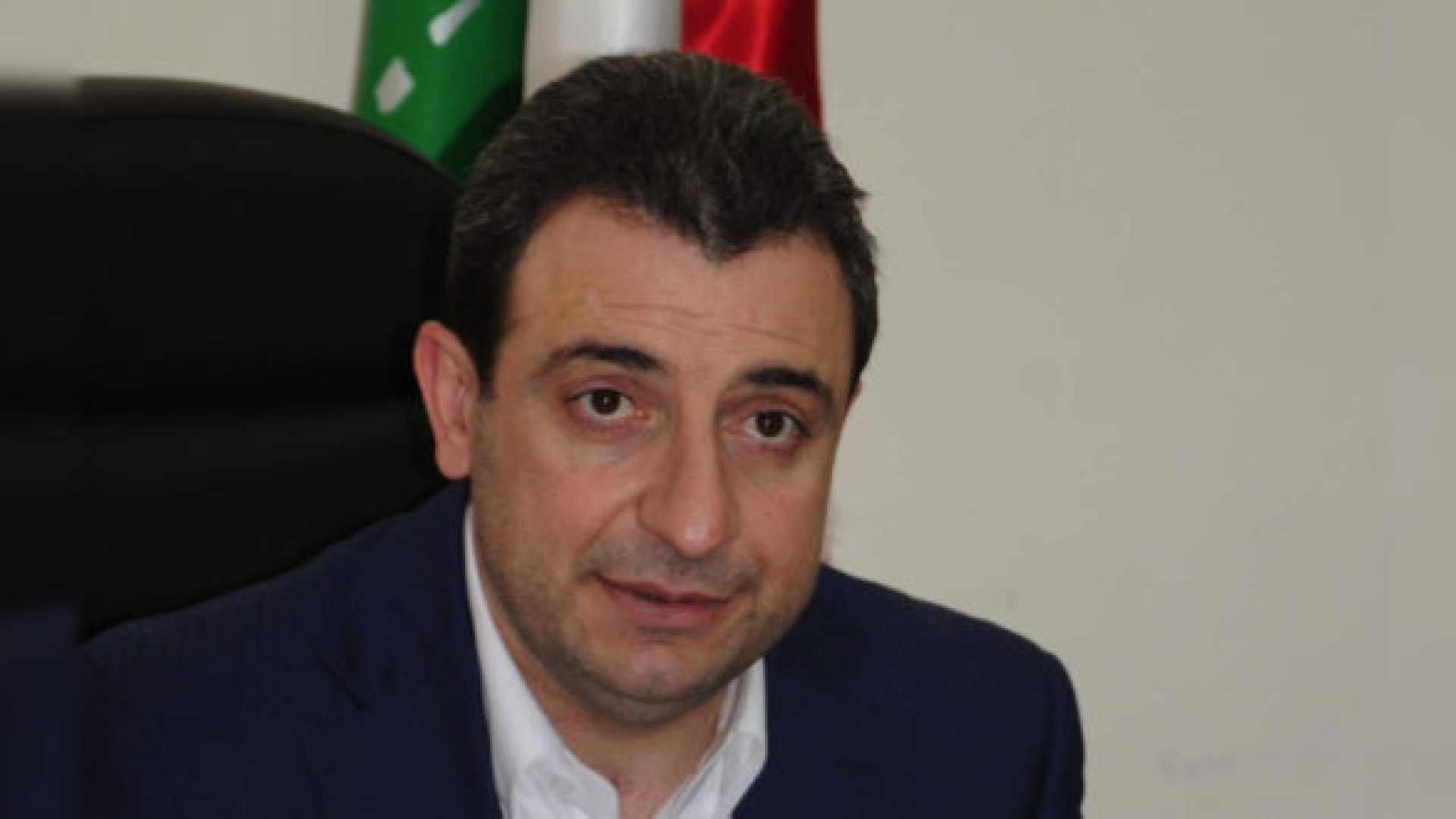 أبو فاعور يسجّل مواقف جديدة له..