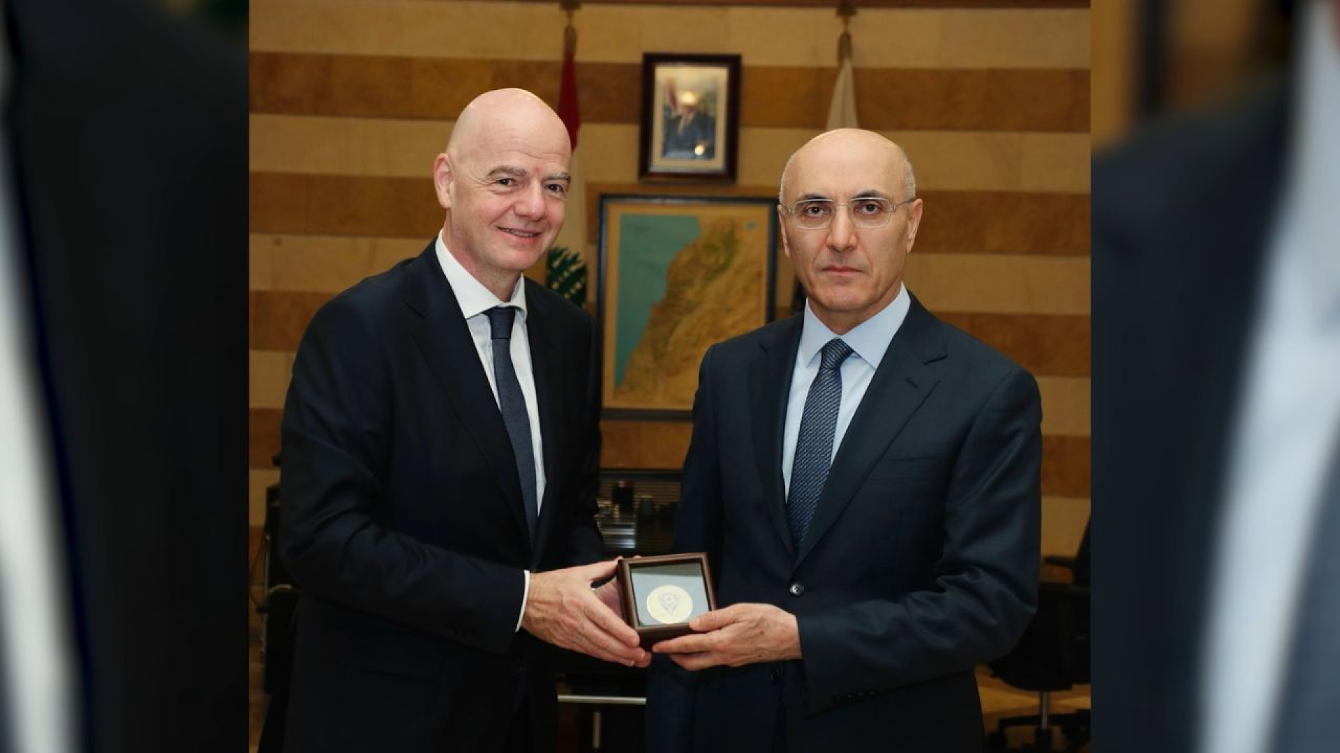 رئيس الفيفا توجّه إلى بيروت... لماذا؟