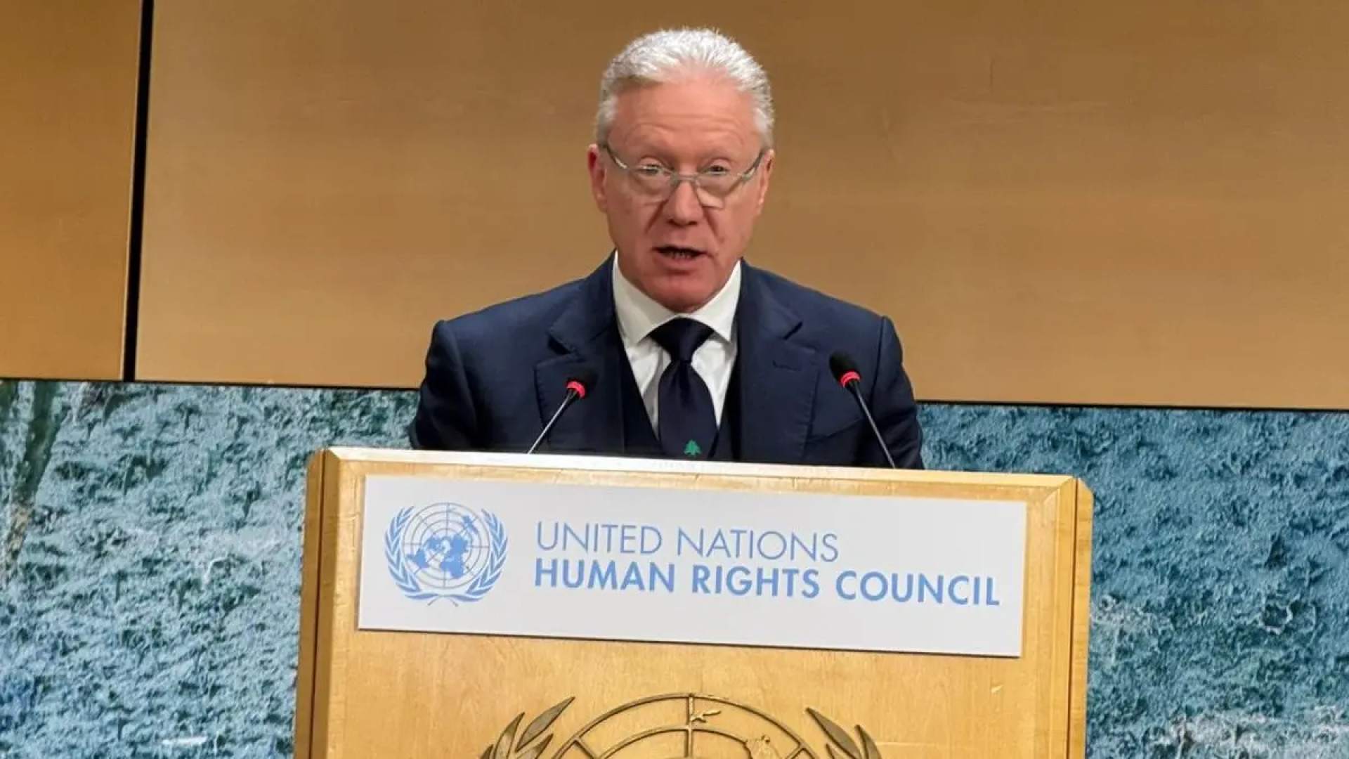 رجي يحذر: المطار هو الهدف