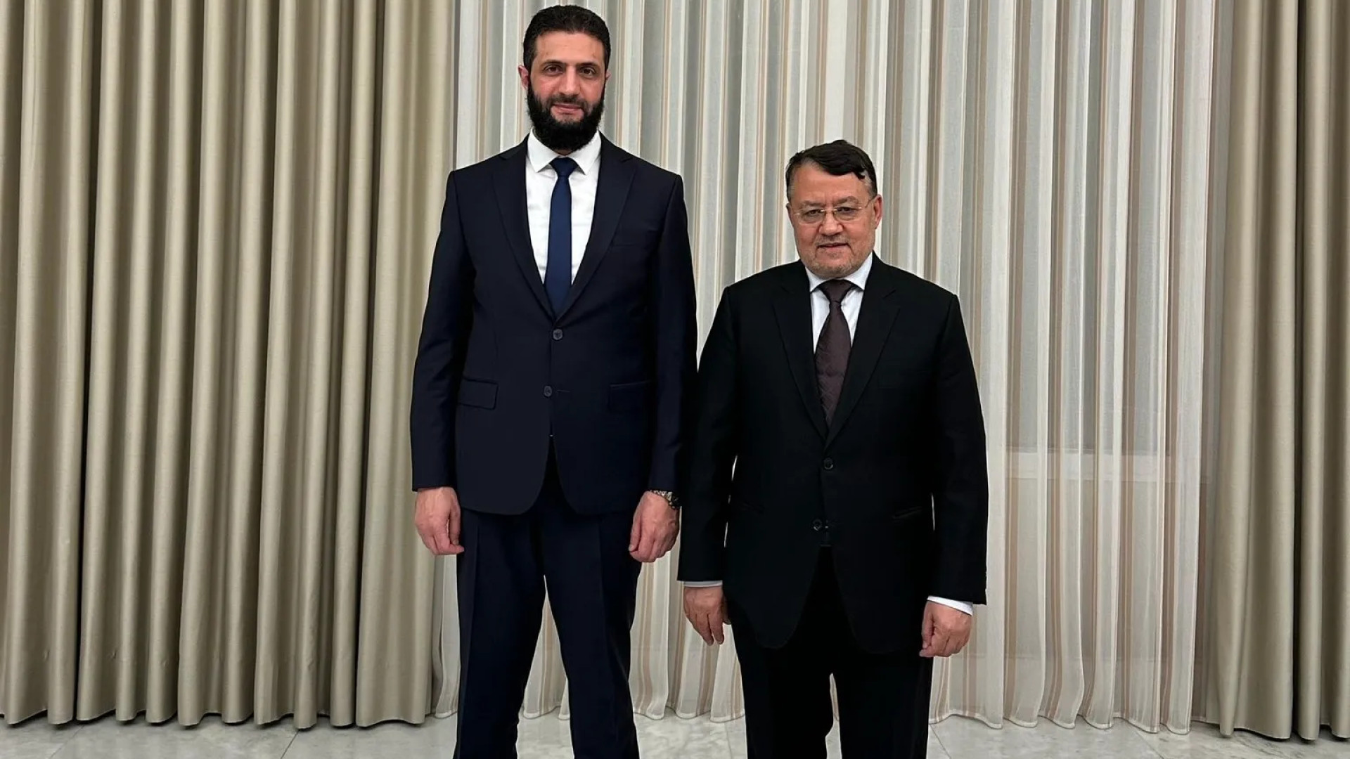 هل هناك توتر في دمشق؟ 