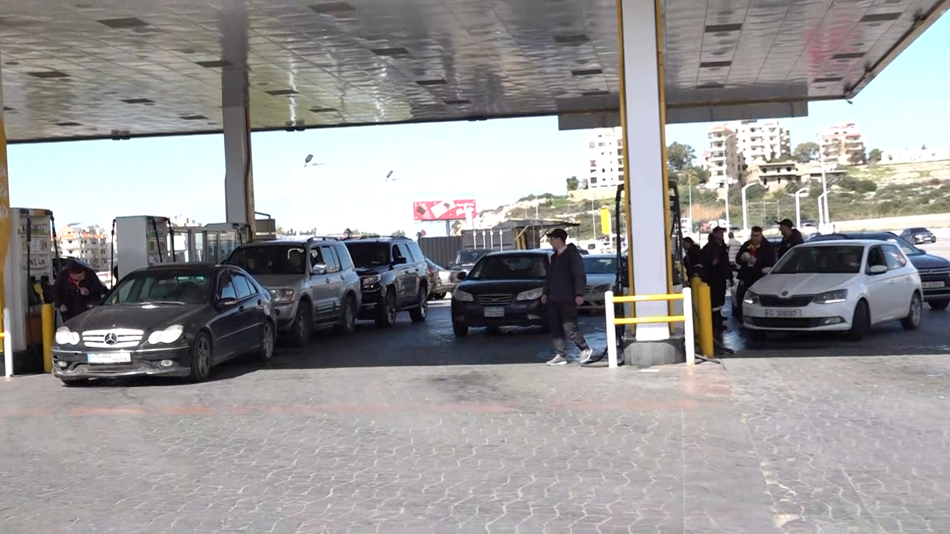 الطاقة: لا أزمة محروقات