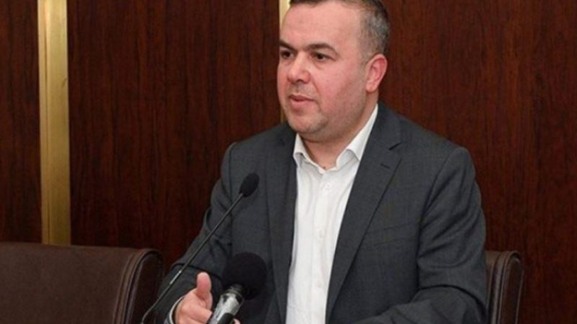 الحزب يرسم حدود القبول والرفض 