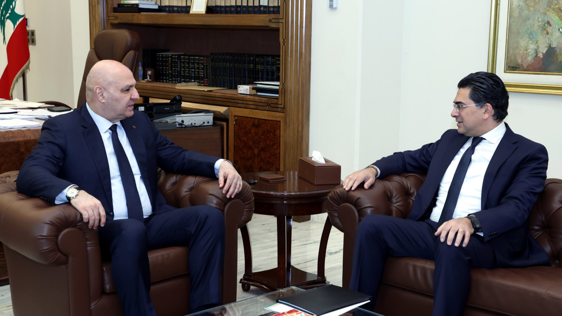 مسار تطوير… عرضه مرقص أمام عون