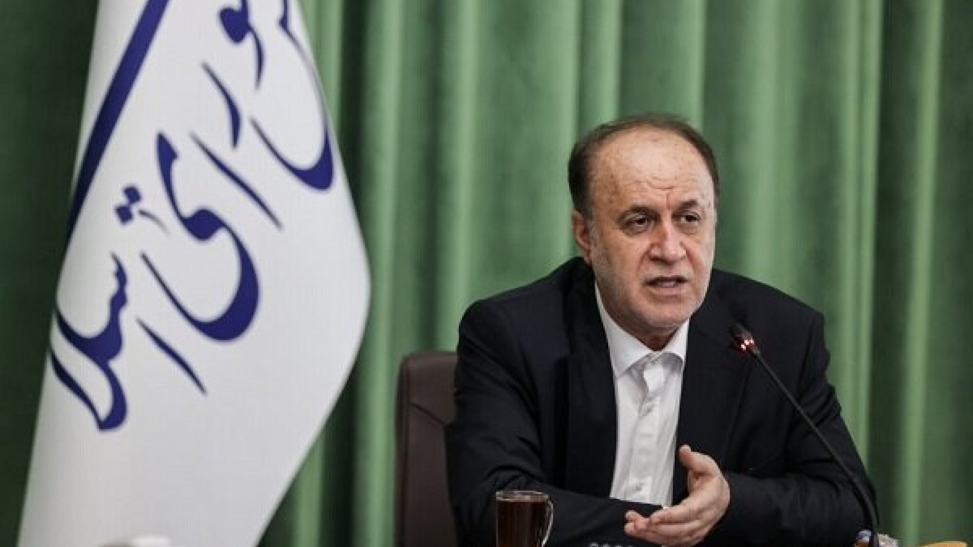 في زيارة لافتة إلى بيروت… بابائي: الدفاع عن إيران يبدأ أولا