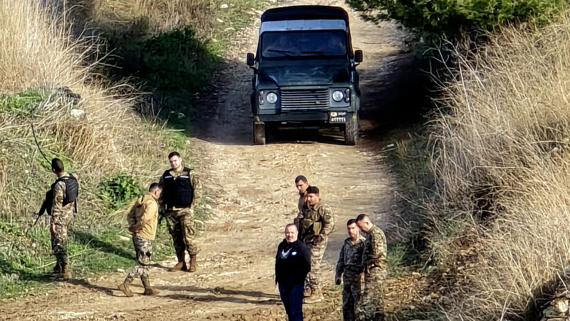 فتح تفتح باب المعالجة الأمنية في عين الحلوة