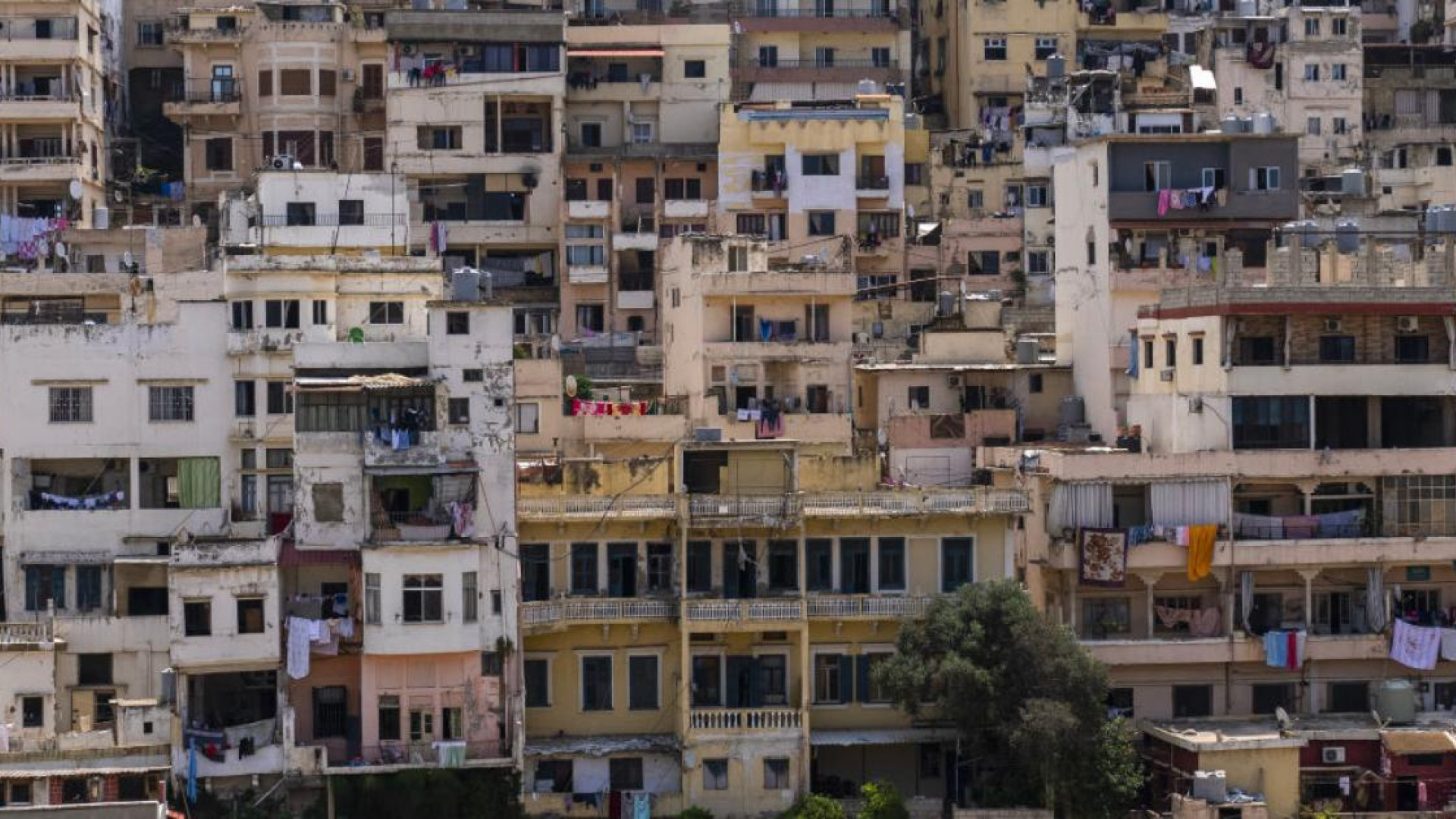 سقوطٌ مع وقف التنفيذ: طرابلس تتفتت