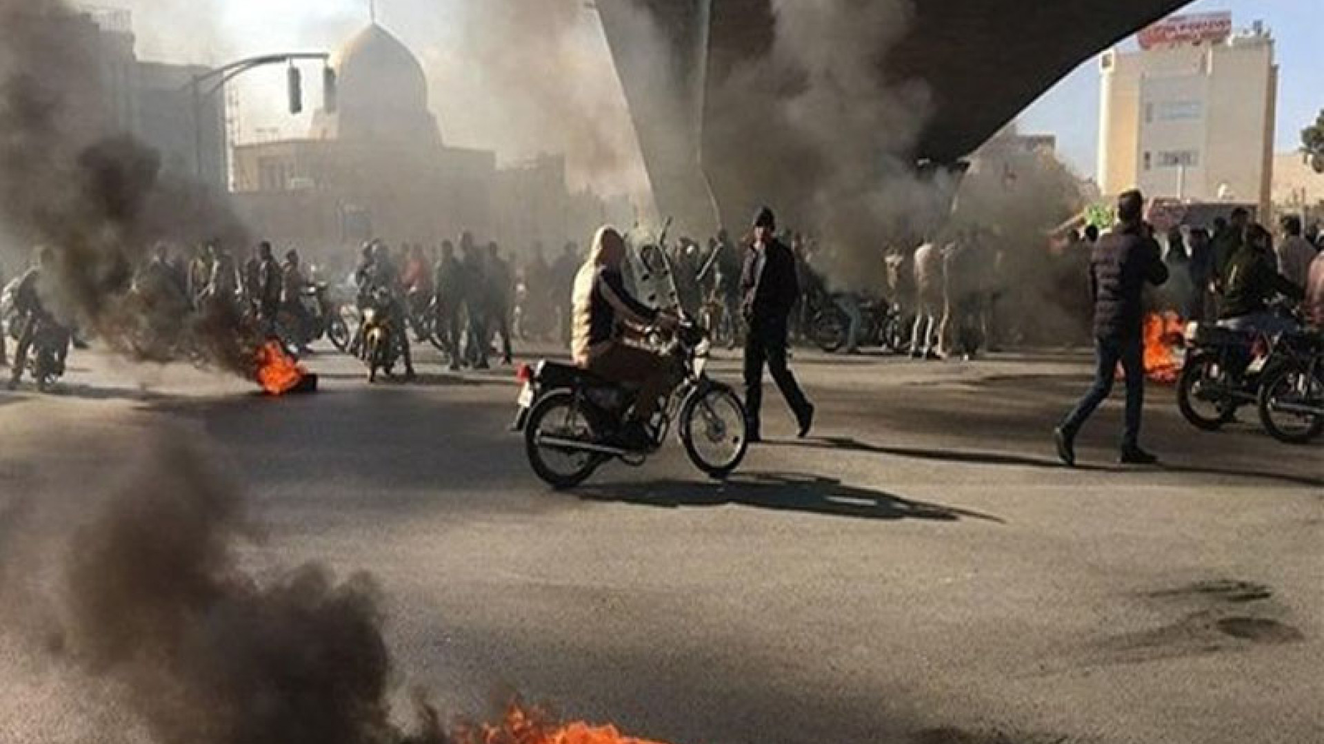 إلى أين تتجه تظاهرات إيران؟