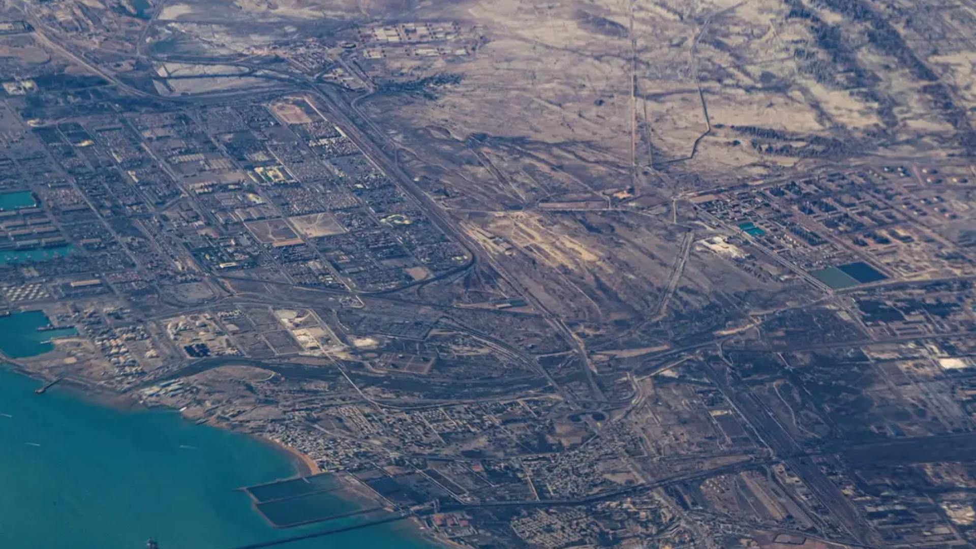 فتح مضيق هرمز ... ترامب يتراجع؟