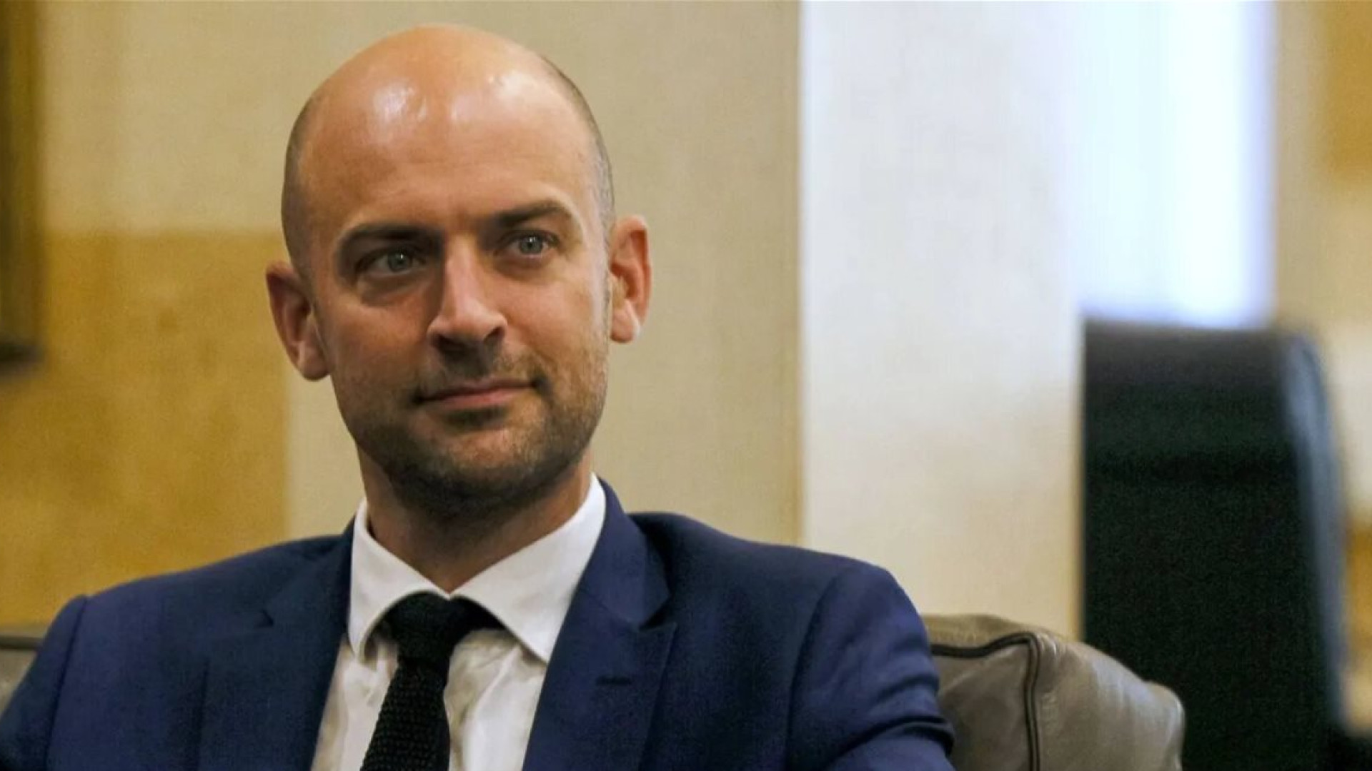 ماذا قال بارو عن مؤتمر دعم الجيش؟