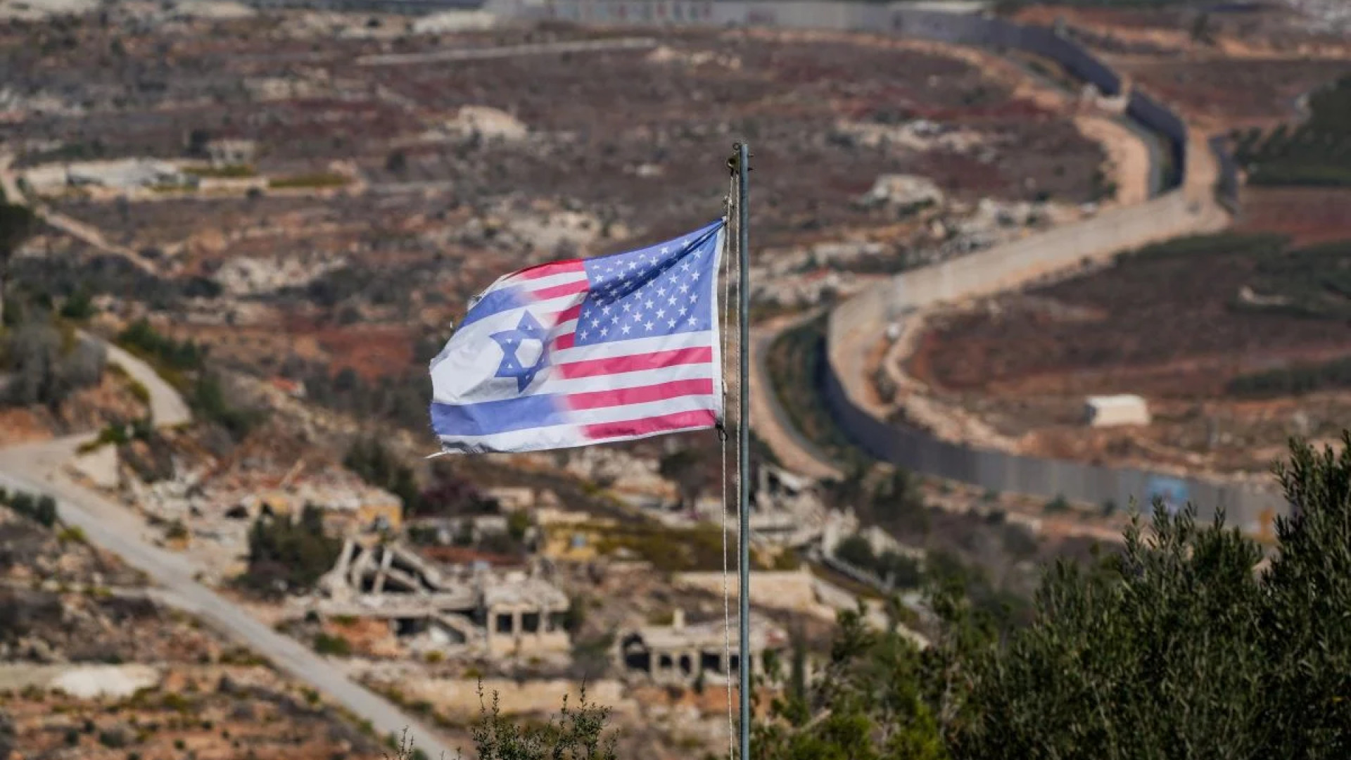 ترامب: حوار بين زعماء لبنان وإسرائيل اليوم