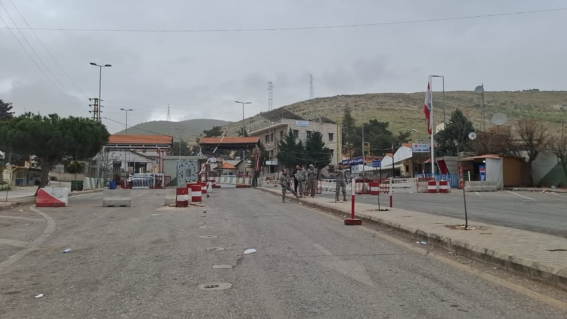 معبر المصنع... يعود إلى الحياة مجددً