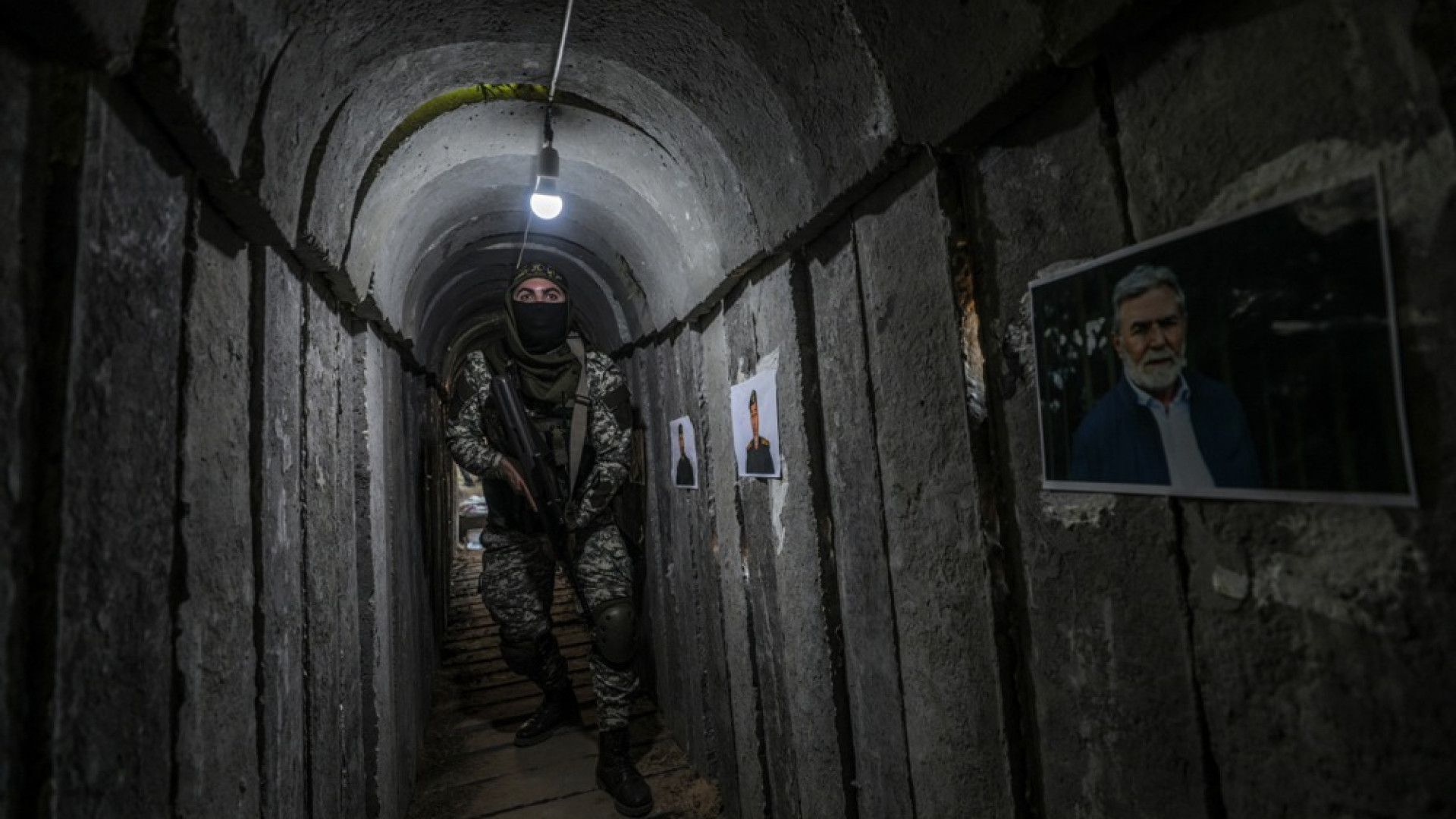 سوريا تكشف أنفاق حزب الله السرية