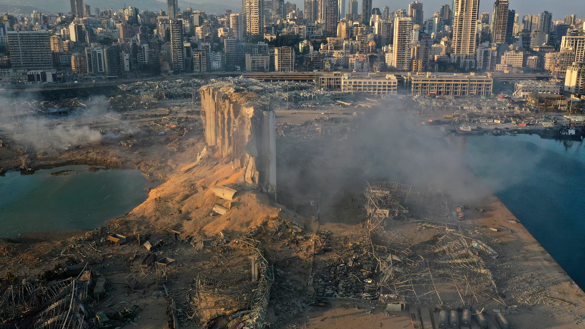 ملف المرفأ.. ثلاثة قرارات وتغريم 