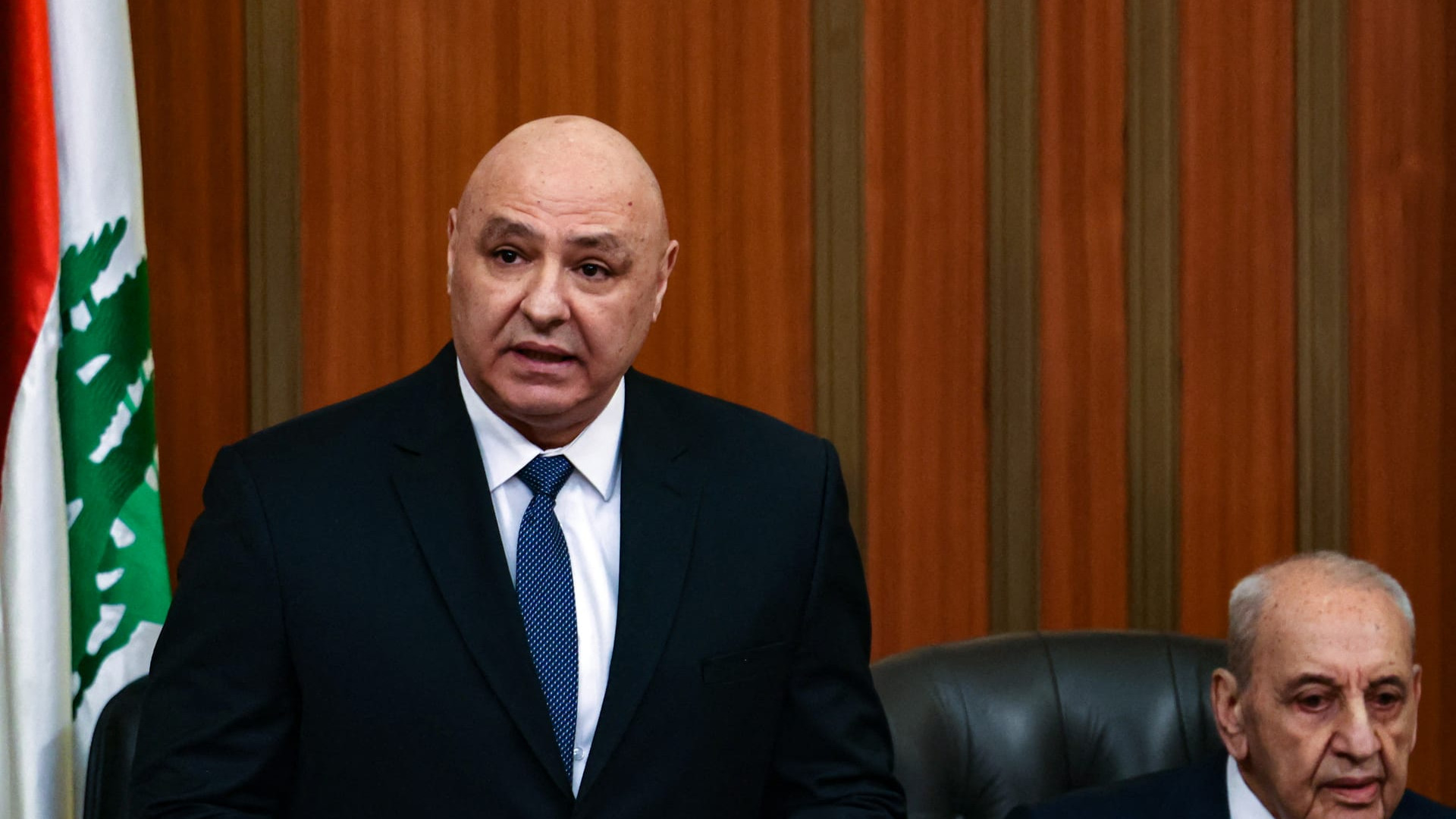 عون يرفض اتصالاً مباشراً مع نتنياهو 